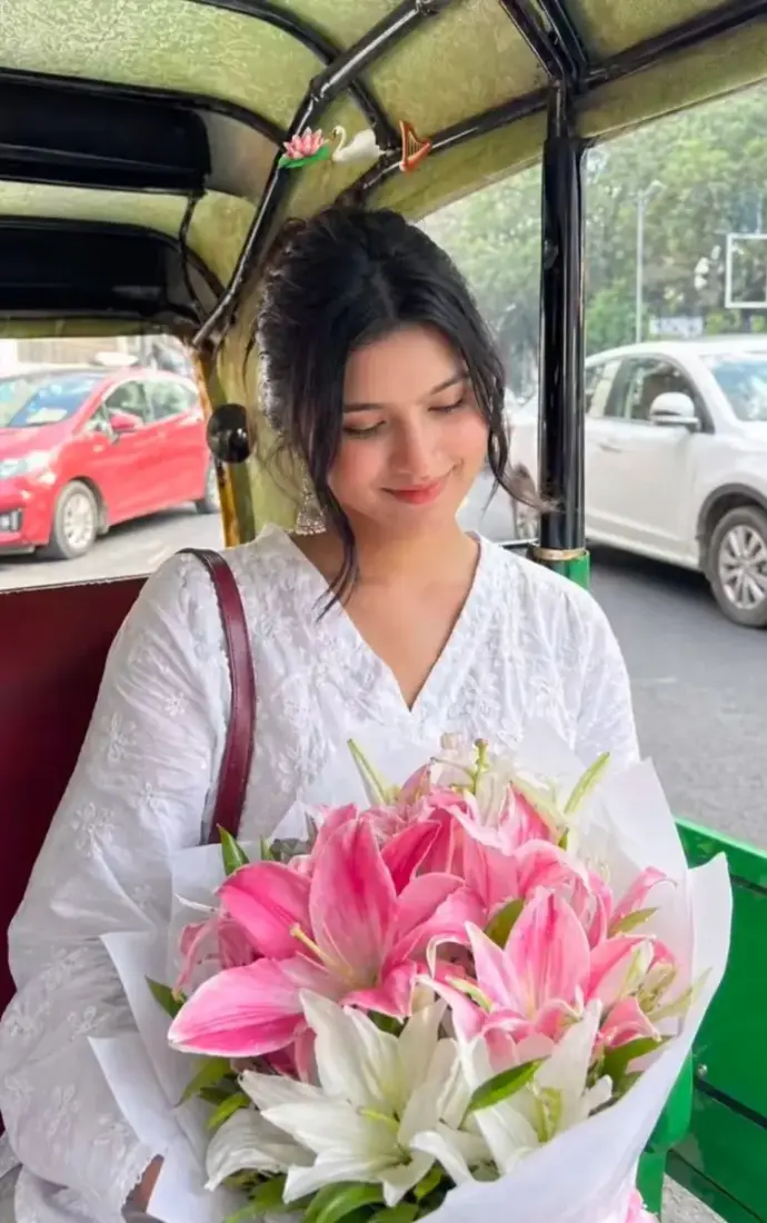 Girl with Flowers AI Prompt